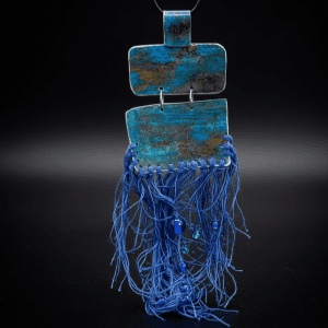 Niebieski lniany naszyjnik