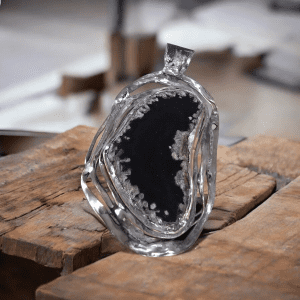 Czekoladowy wisior z agatem