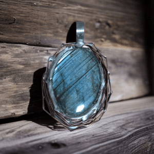 Talizman Intuicji: Zbroja z Labradorytu dla Duszy Artysty